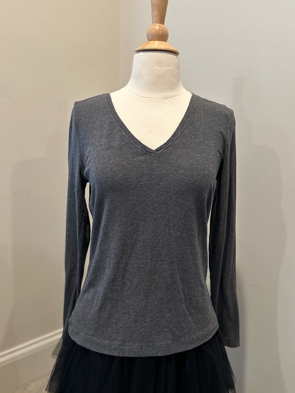 J. Crew Charcoal Gray V-Neck Long Sleeve Timeless Tee Small